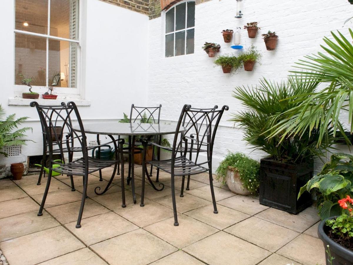 Pass The Keys Garden Apartment In Stockwell Londra Dış mekan fotoğraf