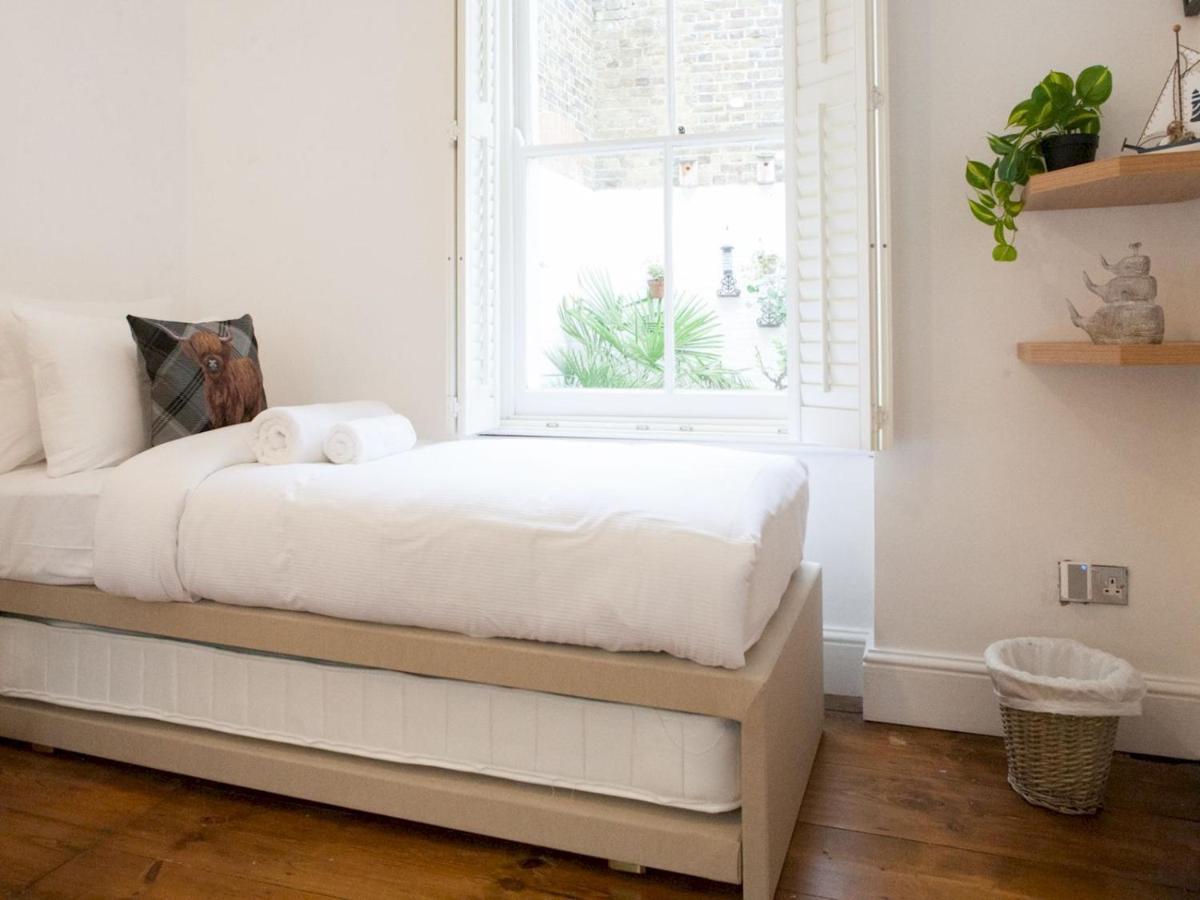 Pass The Keys Garden Apartment In Stockwell Londra Dış mekan fotoğraf